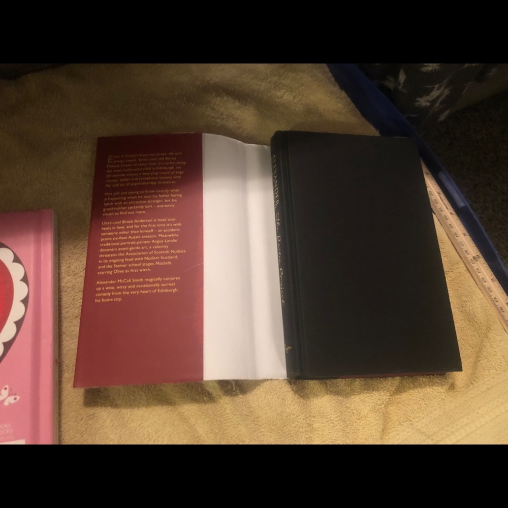 Books 3 - Picture 3 of 4